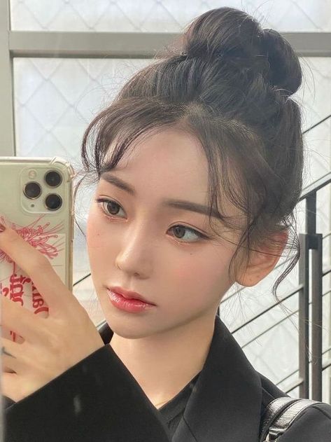 Bun Korean Hairstyle, How To High Bun Tutorials, Korean Messy Bun, Hair Bun Aesthetic, Cute Two Ponytail Hairstyles, Asian Hair Bun, Korean Updo, Bun Korean, Pony Korean