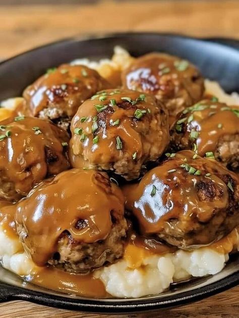 Meatballs And Mushroom Gravy, Homemade Chili Beans, Meatballs With Mushroom Gravy, Chicken Gnocchi Soup Recipe, Salisbury Steak Meatballs, Savory Meatballs, Mushroom Gravy Recipe, Apple Salad Recipes, Chicken Fried Rice Recipe