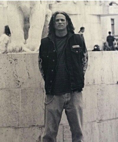 Holy Shit, David LaBrava with long hair! I had to really look at his face, before recognizing him. ks😜🚲 Charlie Sons Of Anarchy, Happy Lowman, Mayan Mc, David Labrava, Tommy Flanagan, Jesse James, Jason Statham, Creating Characters, Charlie Hunnam