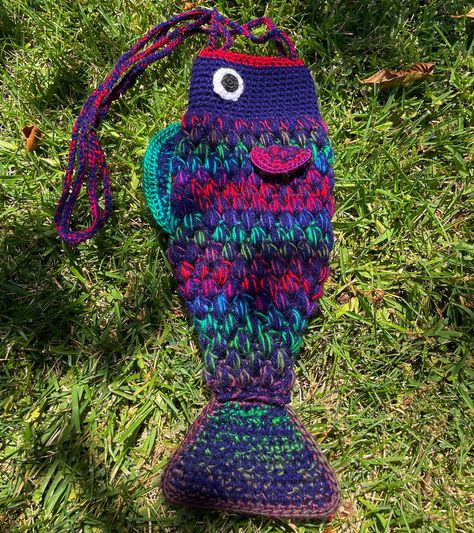 I love him!! hello fish bag #2!! calling him Hello Fishy 🐟🐠🎣 - - - - #fish #ocean #marine #animal #sea #creature #crochet #crochetlove #crochetinspiration #yarn #fiberart #queerart Crochet Sea Bag, Crochet Fish Bag, Fish Crochet, Fish Bag, Fish Ocean, Sea Bags, Crochet Fish, Fish In A Bag, Queer Art