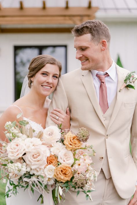 Peach Wedding Suit Men, Light Colored Groom Suit, Pink Terracotta Wedding, Light Tan Tux Wedding, Peach Wedding Groomsmen, Peach Groomsmen Attire, Blush Pink Groomsmen Attire, Tan And Pink Wedding, Spring Wedding Suits For Men