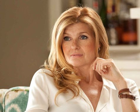 The Cult Of Connie Britton - BuzzFeed News Connie Britton Hair Color, Connie Britton Hair, Connie Britton Nashville, Chaos City, Columbus Short, Tv Moms, Connie Britton, Hogwarts Dr, True Autumn