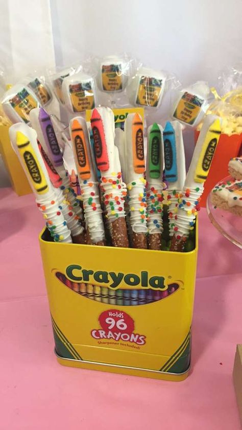 Crayons Birthday Party, Color Crayon Birthday Party, Crayola Party Favors, Crayola Birthday Party Outfit, Crayola Birthday Party Ideas, Coloring Theme Birthday Party, Crayola Birthday Party Cake, Crayola Graduation Theme, Crayola Party Ideas