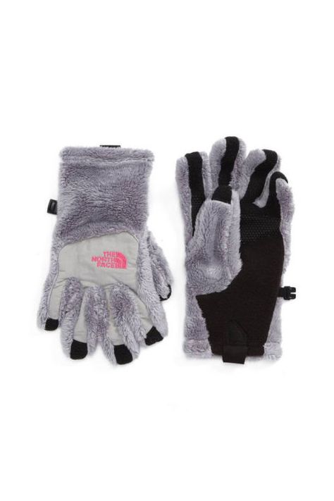 $29  BUY NOW  These super cozy gloves are made with The North Face's E-Tip technology — so not even cold weather will stop her from firing off those texts. Cdg Airport, Cozy Gloves, Expensive Gifts, Affordable Gifts, Unique Christmas Gifts, Family Kids, Unique Christmas, Winter Glove, Amazon Finds