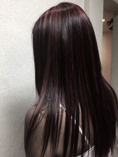 Strands Of Hair Dyed, Pink Underlayer Hair, Black And Dark Red Hair, Abby Littman Aesthetic, Abby Aesthetic, Abby Littman, Pink Hair Highlights, Ginny And Georgia, Wine Hair