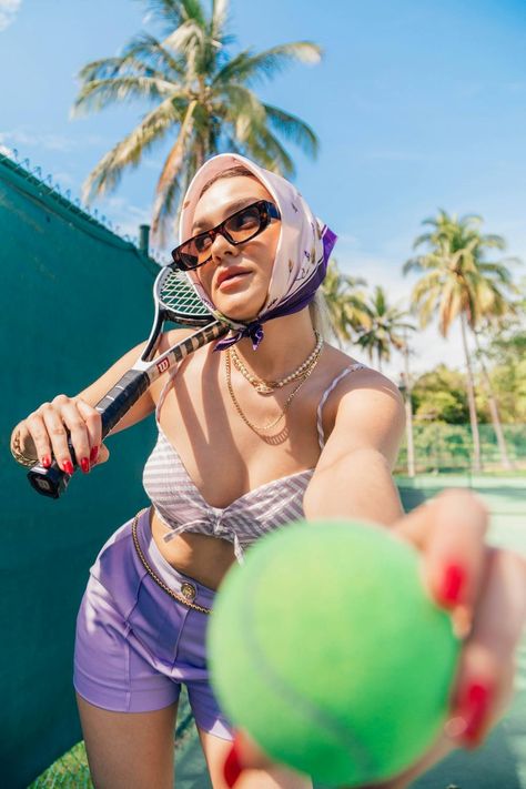 Woman Holding up Tennis Ball to Camera · Free Stock Photo Tennis Fashion Photography, Rihanna Short Hair, Sports Fashion Photography, Tennis Court Photoshoot, Tennis Photoshoot, High Fashion Photoshoot, Sport Editorial, Sport Branding, Studio Portrait Photography