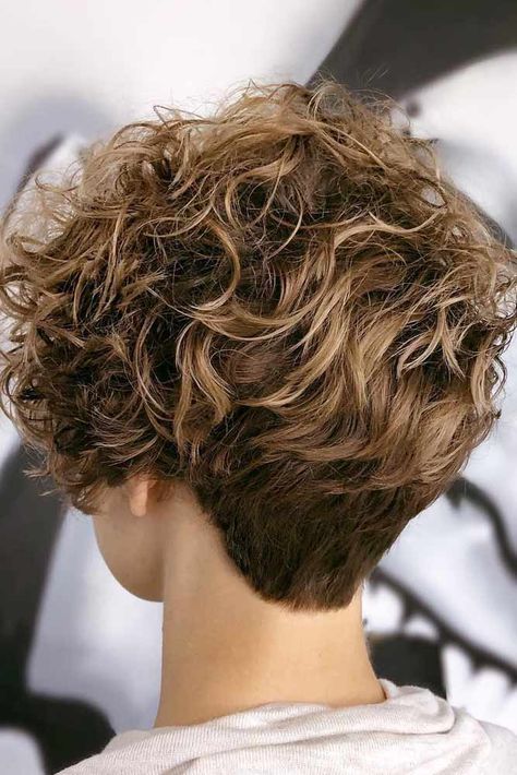 Messy Long Layered Pixie #curlypixiecut #pixiecut #haircuts #hairtypes #shorthair ❤ If you are considering a new shorter hairstyle, you should think about a short curly pixie cut. It is not only cute, but has become very trendy this year! #lovehairstyles #hair #hairstyles #haircuts Pixie Cut Curly Hair, Curly Pixie Cut, Short Curly Hairstyles For Women, Curly Pixie Hairstyles, Short Curly Pixie, Curly Pixie Haircuts, Curly Pixie Cuts, Curly Pixie, Short Curly Haircuts