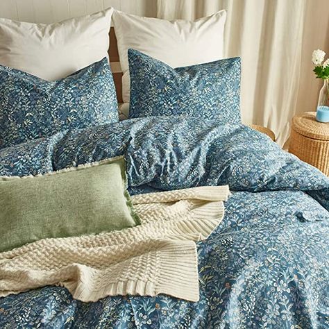 Amazon.com: mixinni Vintage Style Garden Flower Duvet Cover Set with Zipper Closure Soft Cotton Yellow Flower Pattern on Blue Bedding Quilt Cover Set(King,Autumn): Home & Kitchen Blue Floral Duvet, Flower Comforter, Flower Duvet Cover, Blue Bedding Sets, Floral Bedding Sets, Flower Duvet, 100 Cotton Duvet Covers, Bedding Comforter, Blue Duvet