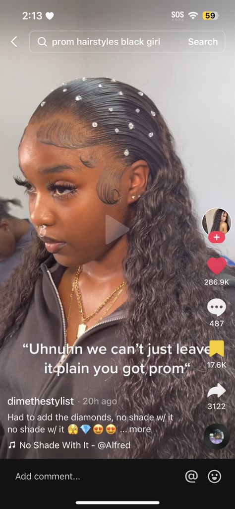 Hair Gems Black Women, Slick Back With Rhinestones, Prom Dress Accessories Ideas, Diamonds In Hair Black Women, Prom Frontal Hairstyles, Prom Hairstyle Black Women, Senior Year Hairstyles, Rhinestone Hair Black Women, Hoco Hairstyles Black Hair