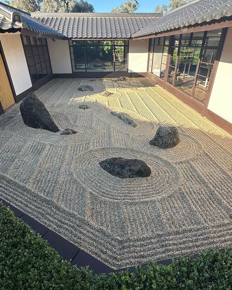 Dry Zen Garden, Japanese Dry Garden, Karesansui Garden, Japanese Rock Garden Design, Dry Garden Design, Japanese Rock Garden Ideas, Japanese Sand Garden, Sand Zen Garden, Diy Japanese Garden