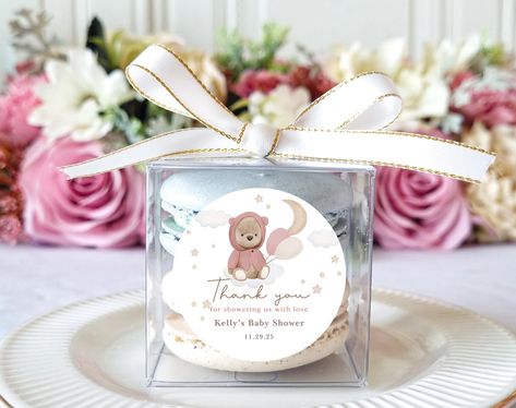 10 Sets of Balloon Bear Baby Shower Favor Macaron Packaging - Etsy South Korea Baby Shower Sweets Table, Baby Shower Teddy Bear, Macaron Packaging, Baby Shower Sweets, Rustic Baby Shower Invitations, Bohemian Baby Shower, Bridal Shower Party Favors, Bear Cute, Woodland Baby Shower Invitations