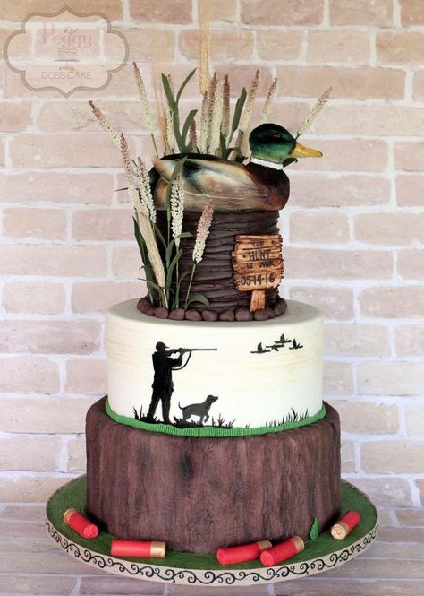 Duck Hunting Cakes, Alabama Cake, Grooms Cake Hunting, Cake Duck, Hunting Wedding Cake, Hunting Birthday Cakes, Groomsman Cake, Hunting Cake, Grooms Table