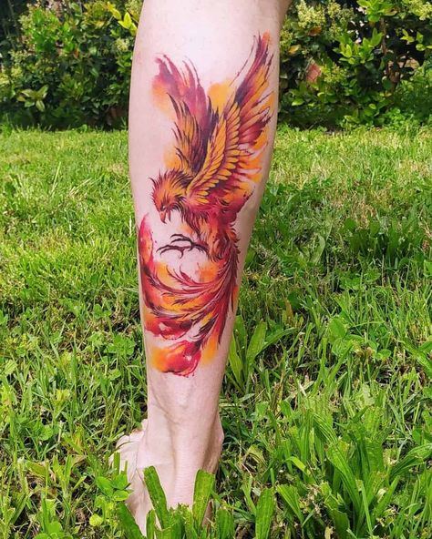 Phoenix Leg Tattoo, Feniks Tattoo, Watercolor Phoenix Tattoo, Phoenix Tattoo Sleeve, Tato Phoenix, Japanese Phoenix Tattoo, Self Tattoo, Fenix Tattoo, Small Colorful Tattoos