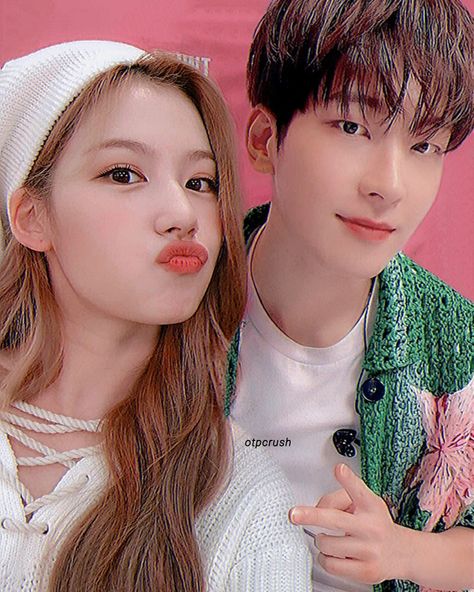 Wonwoo And Sana, Alice In Wonderland Cartoon, Jun Hui, Street Mode, Kpop Ship, Sweet Husband, Kpop Random, Jeon Wonwoo, Kpop Couples