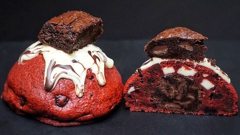 Red Velvet Brownie Stuffed Gourmet Cookies Stuffed Red Velvet Cookies, Red Velvet Cookie Recipe, Gourmet Cookie, Red Velvet Brownies, Oatmeal Breakfast Cookies, Velvet Cookies, Stuffed Cookies, Crispy Waffle, Chocolate Pound Cake