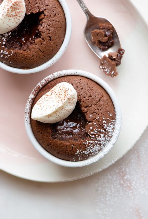 Molten Lava Cake For Two, Lava Cake For Two, Chocolate Molten Lava Cake, Cake For Two Recipe, Molten Lava Cakes Recipe, Cake For Two, Molten Lava Cake, Fudge Dessert, Molten Cake