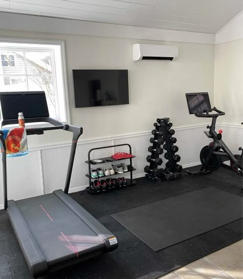 Peloton Treadmill, Small Gym Room, Gym Corner, Basement Workout Room, Home Gym Layout, Gym Layout, Small Home Gyms, Home Gym Basement, Dream Home Gym