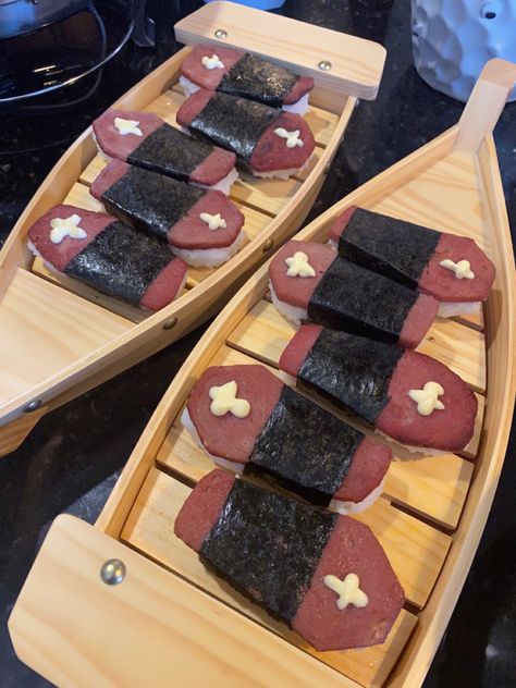 Shaped Food, Spam Musubi, Halloween Dinner, Halloween 2024, Halloween Ideas, Halloween Party, Holidays, Halloween, 10 Things