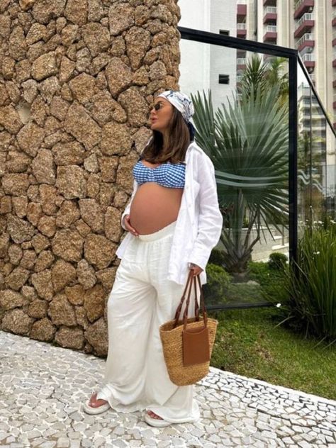 Pregnant Vacation Outfits, Pregnancy Ootd, Summer Pregnancy Outfits, Pretty Pregnant, Mommy Outfits, Cute Maternity Outfits, Stylish Maternity Outfits, Vacay Outfits, Maternity Outfits