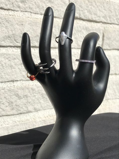 Handmade left hand ring worn by Wanda Maximoff/ Scarlet Witch in Avengers Age of Ultron. Coming soon to my Etsy store! #wandamaximoff #Wanda #Scarletwitch #marvel #avengers #avengersageofultron #jewelry #rings #wandamaximoffcosplay #scarletwitchcosplay #avengerscosplay #jewelryrings #handmade Wanda's Rings, Wanda Maximoff Jewelry, Wanda Rings, Wanda Maximoff Hands, Wanda Maximoff Rings, Wanda Outfit, Scarlet Witch Avengers, Scarlet Witch Costume, Wanda Maximoff Scarlet Witch