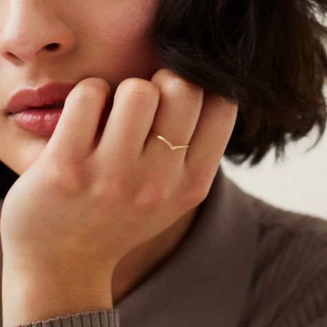 31 Sweatproof Jewelry Pieces You’ll Wear All the Time: OXB, Mejuri, Hey Harper, and More | SELF Wishbone Ring, Minimal Ring, Gold Ring Designs, Tiny Things, Rings Fashion, Minimal Jewelry, Handcrafted Rings, Girly Jewelry, Beaded Rings