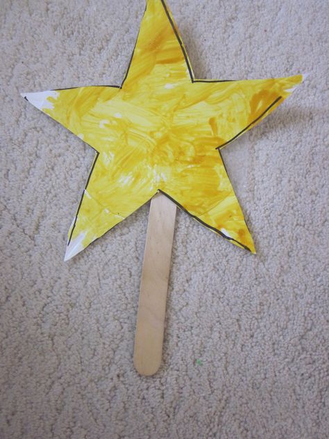 Pin1K Tweet Share +1 Stumble EmailHope you and your little ones have been having fun with the star projects from last week’s post.  Here are a few more star ideas to keep the shape-learning rolling!  Today, we’ll be working on Star Puppets!   What You Need: Paper Plate Scissors Yellow Paint (or color of your […] Christmas Crafts For Preschoolers, Christmas Star Crafts, Shape Learning, Star Ideas, Class 2023, Yellow Crafts, Crafts For Preschoolers, Toddler Craft, Preschool Projects