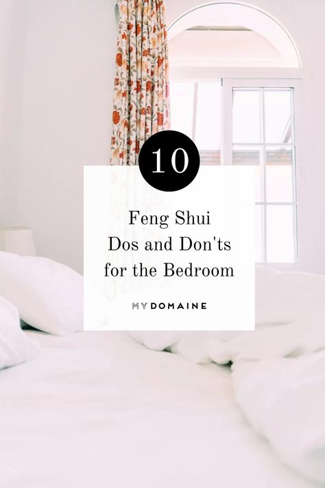 Feng shui is more than the arrangement of furniture in your bedroom—it's also about managing the energy in a room. Here are 10 feng shui dos and don'ts for better rest and relaxation. Room Feng Shui Bedroom, Bed Positioning In Bedroom, Decorations Above Bed, Feng Shui Bedroom Ideas, Feng Shui Wallpaper, Feng Shui Bed, Feng Shui Room, Room Feng Shui, Above Bed Wall Decor