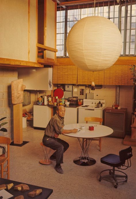 Introducing: Isamu Noguchi Noguchi Sculpture, Japanese Paper Lanterns, Vitra Design Museum, Artists Studios, Isamu Noguchi, Island City, 아파트 인테리어, Light Sculpture, Iron Lighting