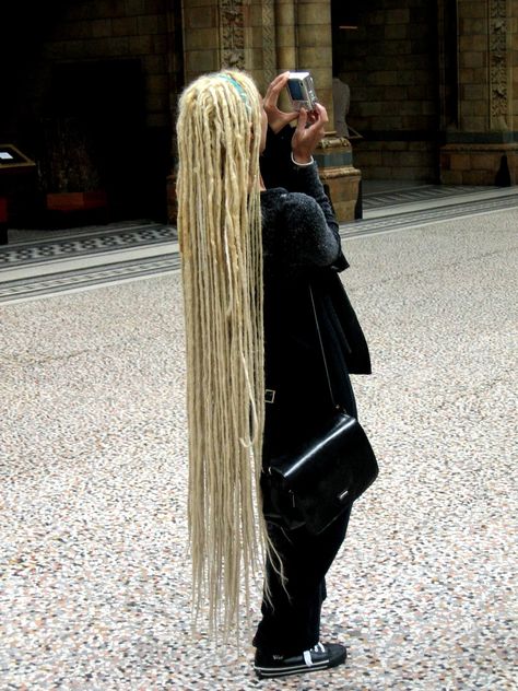 White Locs, Long Dreadlocks, White Dreads, Low Maintenance Short Haircut, Blonde Dreadlocks, Blonde Dreads, Long Dreads, Beautiful Dreadlocks, Dreadlock Styles