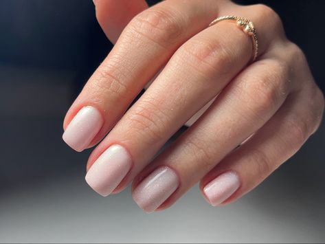 #glitterymilkywhite #milkywhitenails #milkynails #manicure #nails #sparkle Milky White Nails, Milky Nails, Nails Sparkle, Manicure Nails, Milky White, White Nails, Manicure, Sparkle, Nails