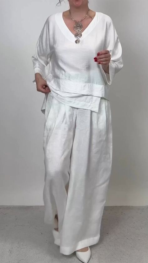 Linen Clothing For Women, Women Fashion 2024, Suits For Women Casual, Women Two Piece Outfit, Linen Style Fashion, Women Casual Wear, Woman Suit Fashion, Casual Wear Women, Casual Suit