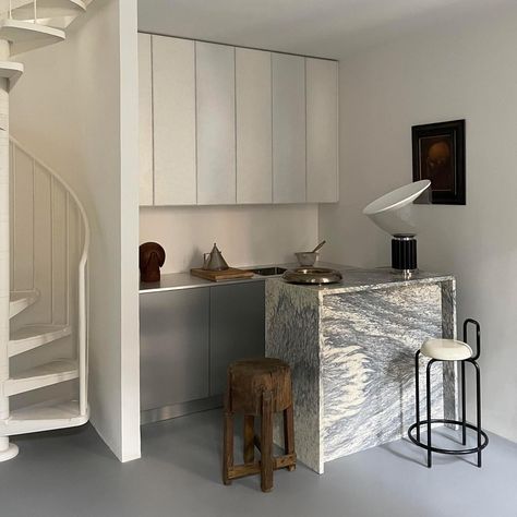 The kitchen in this little duplex transformation: cipollino marble for the counter, stainless steel for the lower cabinets… | Instagram Cipollino Marble, Appartement New York, Gray Flooring, Metal Kitchen Cabinets, Steel Kitchen Cabinets, Lower Cabinets, Loft Interior Design, Van Conversions, Kitchen Dinning