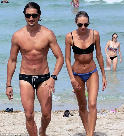 candice Model Couple, Splash Of Water, Guys In Speedos, Gq Men, Running Inspiration, Saint Barth, Candice Swanepoel, Bra Style, Body Inspiration