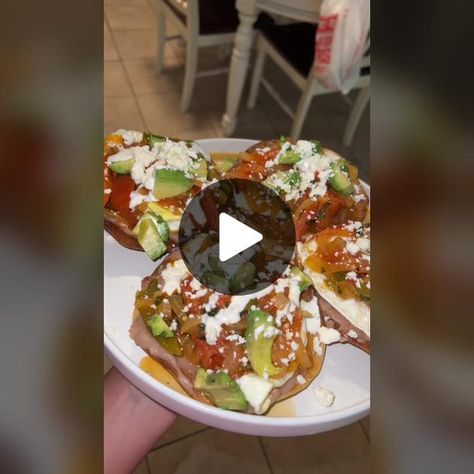 Mexican Huevos Rancheros, Huevos Ranchero, Huevos Rancheros Videos, Breakfast Tiktok, Easy Huevos Rancheros Breakfast, Eggs Rancheros Mexican Breakfast, Breakfast Tostada Huevos Rancheros, Huevos Rancheros Recipe, Cooking Breakfast