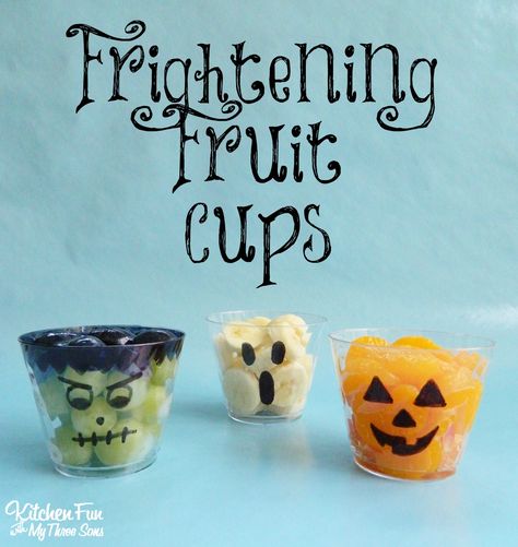 Halloween Fruit Class Party, Halloween Fruit Cups, Halloween Jello, Halloween Class Party, Healthy Halloween Snacks, Halloween Fruit, Kitchen Fun, Kids Treat, Healthy Halloween