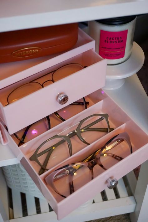 Eye Glasses Organization, Eyeglasses Storage Ideas, Eye Glass Storage Ideas, Eye Glasses Storage Ideas, Eyeglass Storage Ideas, Glasses Storage Ideas, Glasses Organization, Eyeglass Storage, Eye Glass Holder