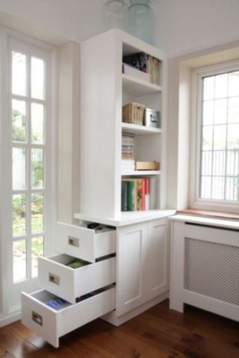 10 Genius Corner Storage Ideas To Upgrade Your Space ~ Matchness.com Apartment Therapy House Tours, Corner Drawers, Apartment Storage, Rooms Ideas, Apartment Organization, Corner Storage, Built In Furniture, Kitchen Corner, Corner Cabinet