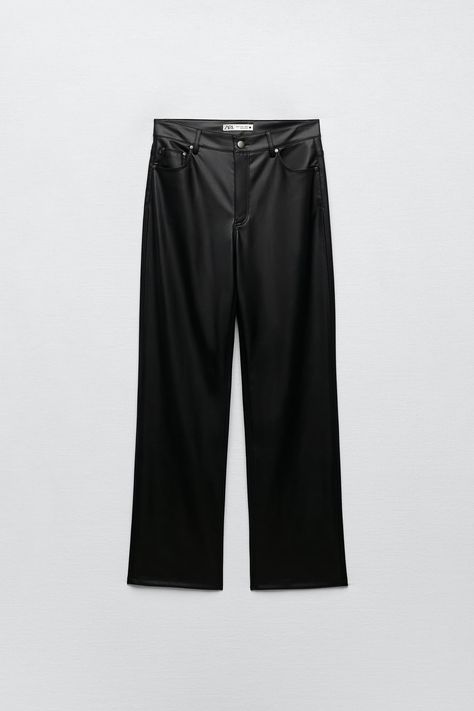 Faux Leather Trousers, Zara Jumpsuit, Zara Leather, Black Trousers, Flare Trousers, Leather Trousers, Fitted Trousers, Faux Leather Pants, Zara Pants