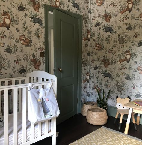 Baby Boy Nursery Wallpaper Vintage, Mila Wallpaper, Forest Baby Room Wallpaper, Borastapeter Nocturne, Hygge Nursery, Themed Baby Nursery, Newbie Tapet, Wildlife Wallpaper For Toddlers Room, Cottage Nursery