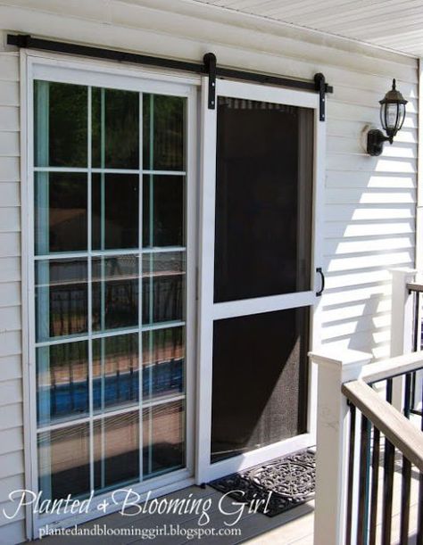 French Doors Design, Door Diy Projects, Old Screen Doors, Screened Porch Decorating, Diy Screen Door, Sliding Doors Exterior, Sliding Screen Doors, Diy Screen, French Doors Exterior