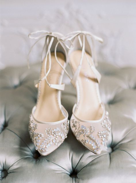 Lake Como Elegant Valentine's Inspiration - Pt I Bohemian Style Gown, Elegant Wedding Shoes, Types Of Gowns, Beautiful Wedding Shoes, Traditional Gowns, Bridal Pumps, Valentines Inspiration, Shoe Inspiration, Accessories Wedding