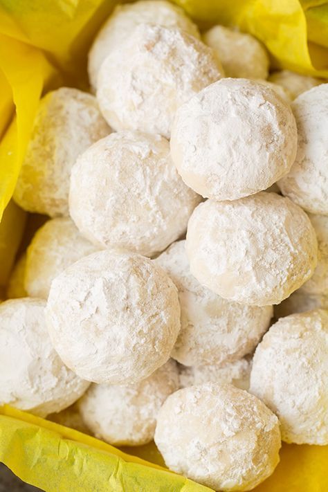 Lemon Snowball Cookies, Snowball Cookie Recipe, Cookie Recipe Video, Resepi Biskut, Easy Christmas Cookie Recipes, Christmas Cookie Recipes, Snowball Cookies, Pecan Cookies, Christmas Cookies Easy