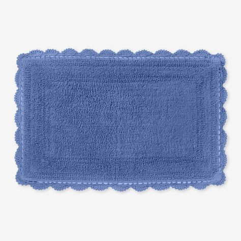 Cute Blue Bathroom, Bath Mats Bathroom Ideas, Crochet Bath Mat, Pinterest Bathroom, Dorm Bathroom, Blue Bathroom Decor, Crochet Mat, Blue Bath Mat, California Poster