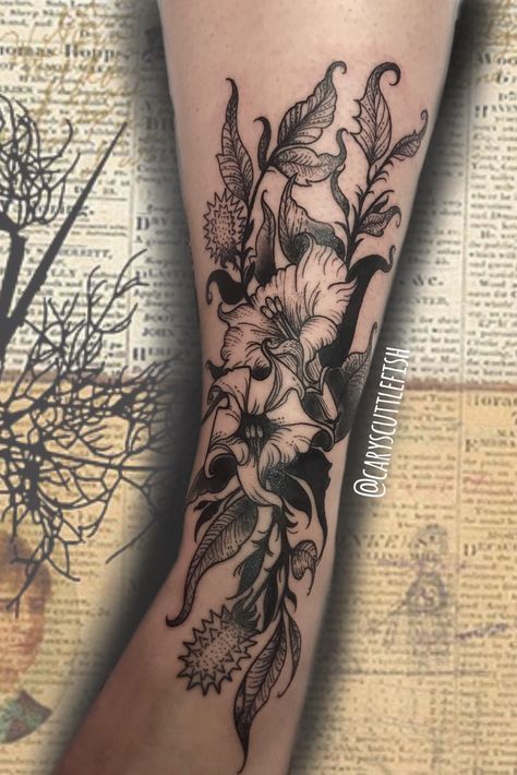 Tattoo Fern, Quetzalcoatl Tattoo, Arm Wrap Tattoo, Hippie Tattoo, Black Tattoo Cover Up, Wrap Tattoo, Tattoo Apprenticeship, Forearm Tattoo Women, Plant Tattoo