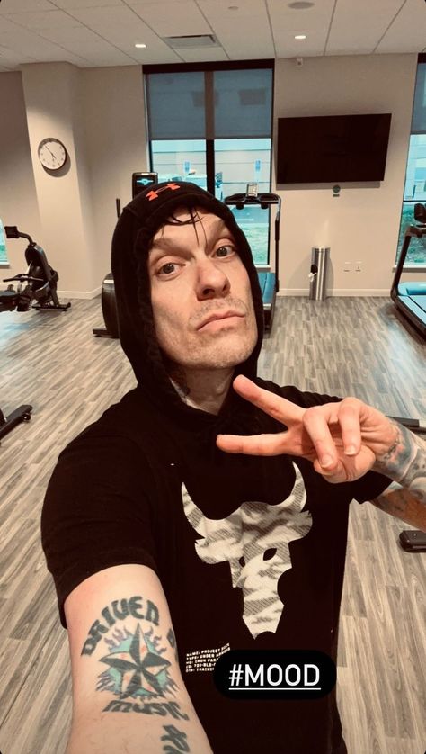 thebrentsmith Official Instagram Story APRIL 5, 2023 Brent Smith Shinedown, Mental Health Inspiration, Rock Boys, Brent Smith, Hugh Jackman, Metal Bands, Instagram Story, Instagram