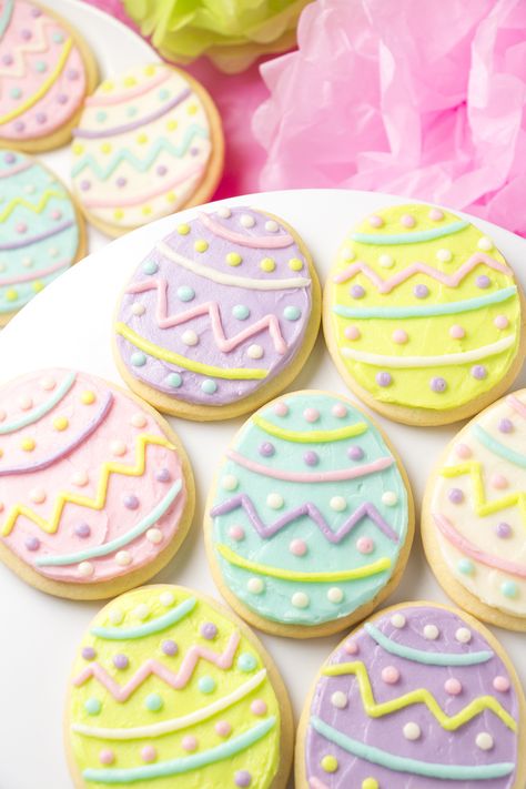 Easter Sugar Cookies Decorated, Easter Egg Sugar Cookies, Egg Shaped Cookies, Easter Egg Cookies, Easter Sugar Cookies, No Egg Cookies, Spring Cookies, Easter Baking, Sugar Cookie Designs