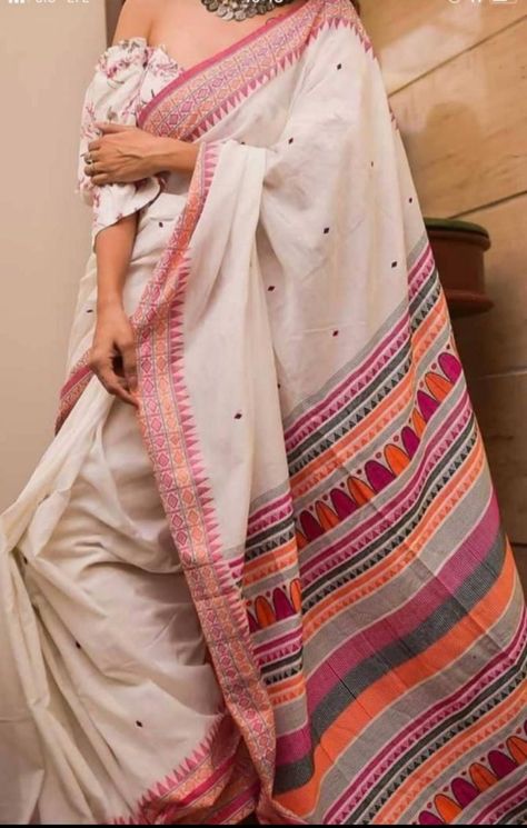 Pure handloom musrised cotton Dongri khadi saree for indian women traditional and ethnic wear all body weaving work with blouse piece Cotton Sarees Handloom, Khadi Saree, Handloom Weaving, Basic Blouses, Saree Trends, Elegant Saree, Work Design, Saree Dress, Courier Service