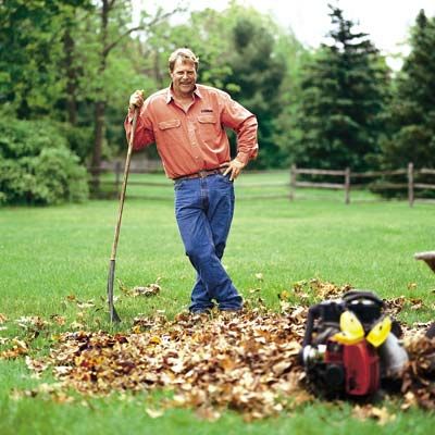 DIY Fall Landscape Checklist Fall Lawn Care, Fall Lawn, Fall Landscaping, Yard Cleanup, Fall Yard, This Old House, Garden Help, Yard Work, House Landscape