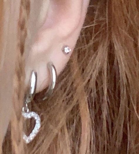 Persings Ear, 3 Ear Piercings, Double Piercing Earrings, Cool Ear Piercings, Pretty Ear Piercings, Cute Ear Piercings, Cool Piercings, Cute Piercings, Dope Jewelry