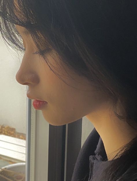 Duan Xiaowei Side Profile, Straight Pointy Nose, Cute Nose Side Profile, High Bridge Nose, Xiaowei Duan, Ideal Nose, Paint Sketchbook, Asian Makeup Looks, Face Profile